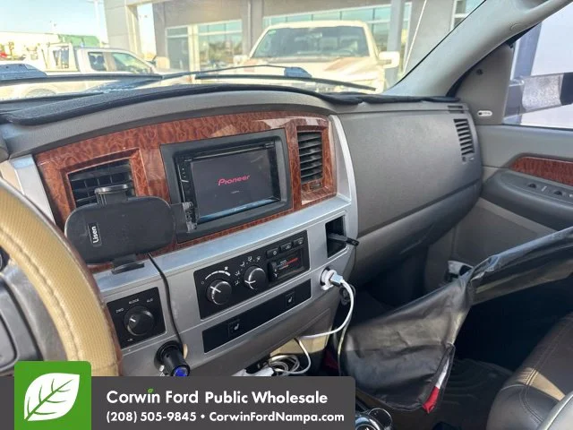 Used 2006 Red Dodge Laramie image 9