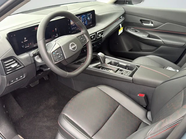 New 2026 Atlantic Gray Metallic / Super Black Two-tone Nissan SR image 21