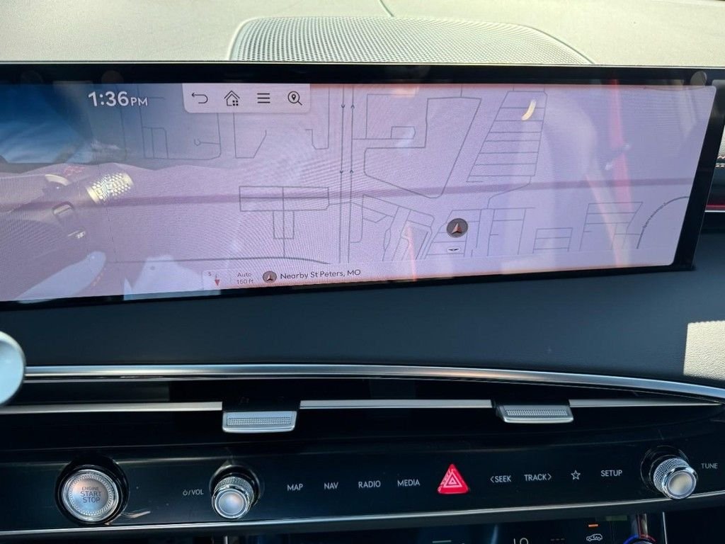New 2026 Mauna Red Genesis 2.5T SPORT PRESTIGE image 17