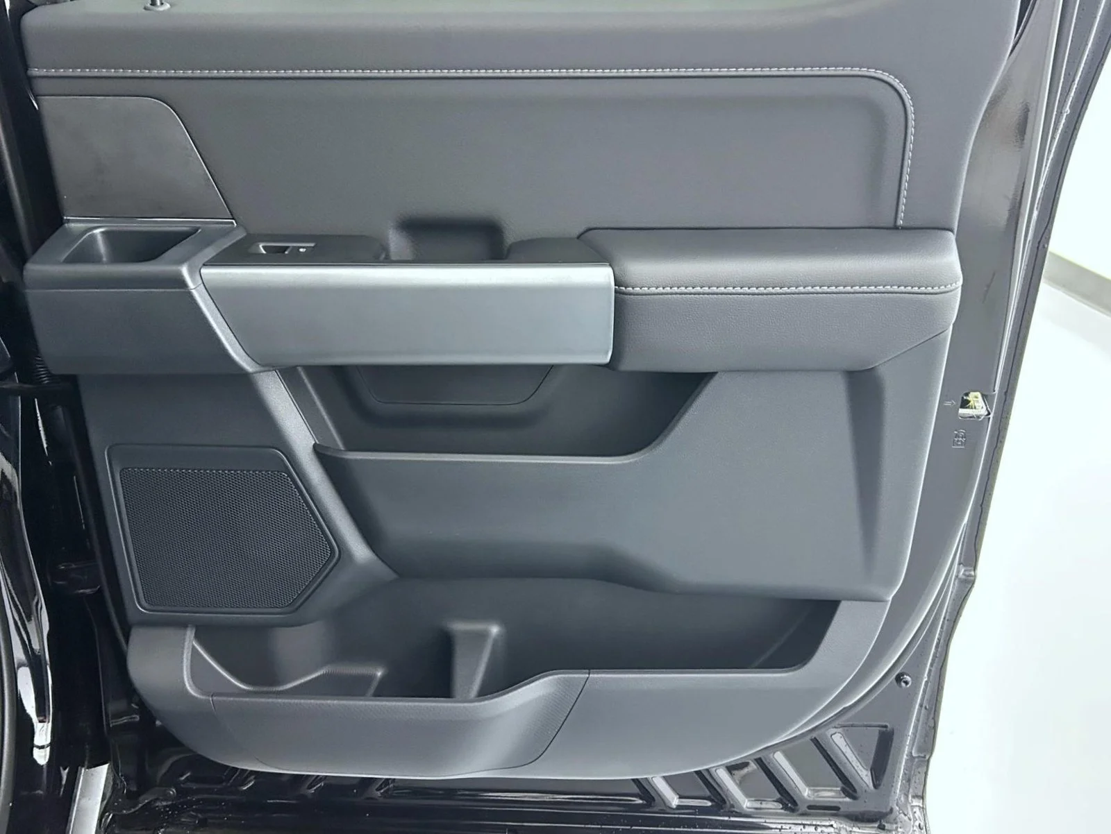 New 2026 Black Ford XLT image 17