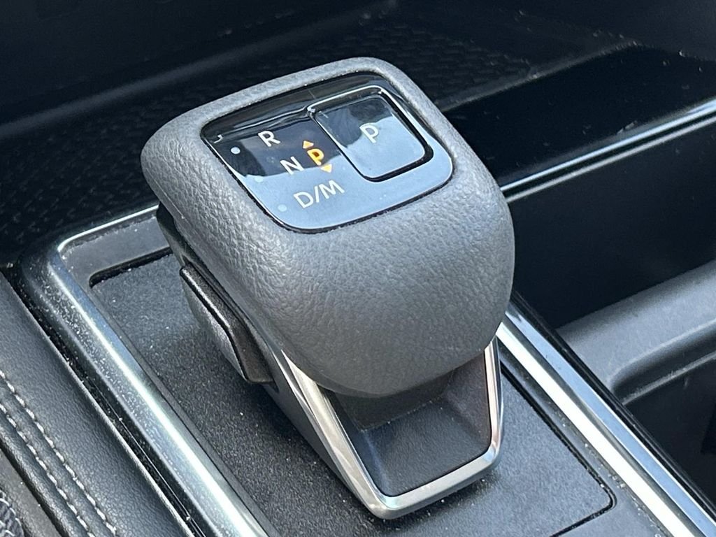 Used 2023 Gray Nissan Platinum image 29