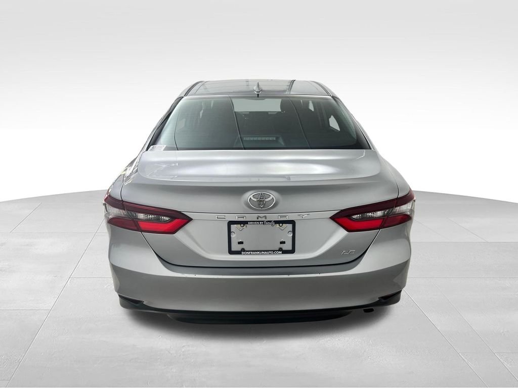 Used 2022 Silver Toyota LE image 4