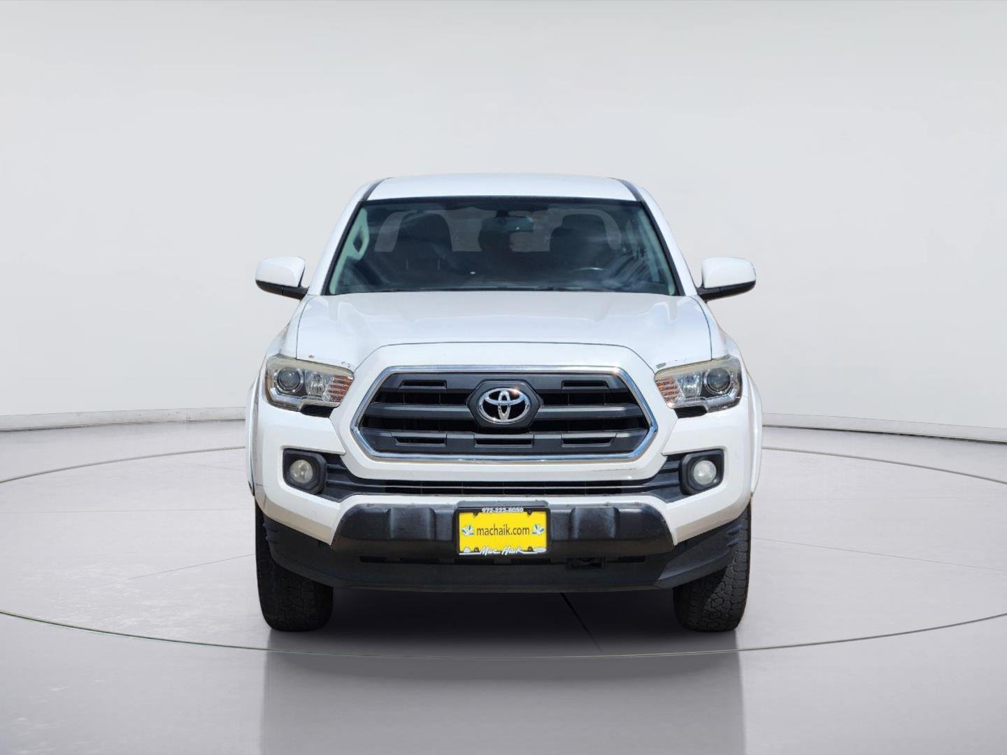 Used 2017 Toyota Tacoma SR5 with VIN 5TFBZ5DN0HX002951 for sale in DeSoto, TX