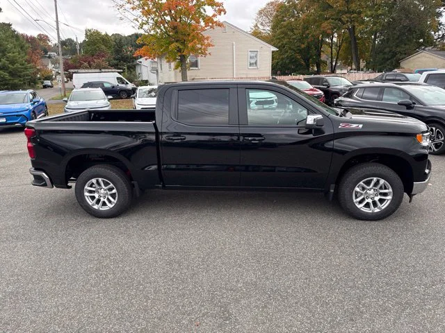 New 2026 Black Chevrolet LT image 6