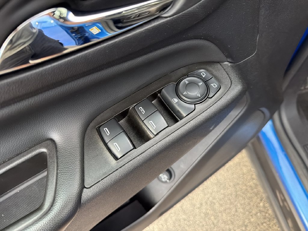 2024 Chevrolet Equinox LT - Photo 19