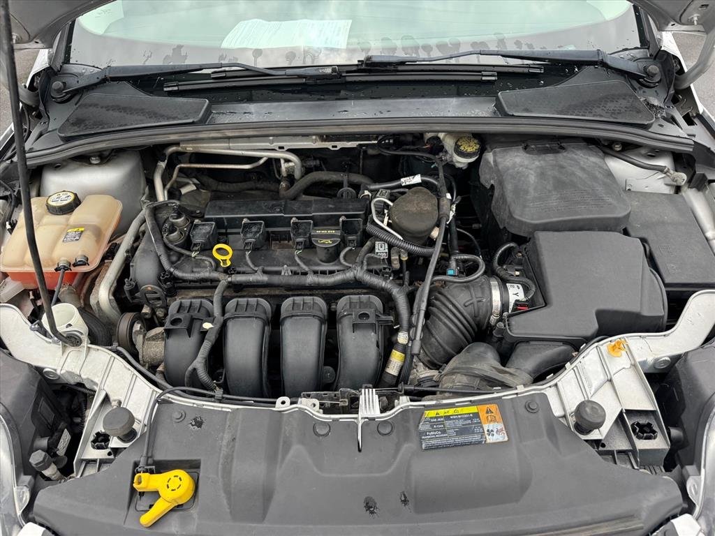 Used 2012 INGOT SILVER METALLIC Ford S image 25
