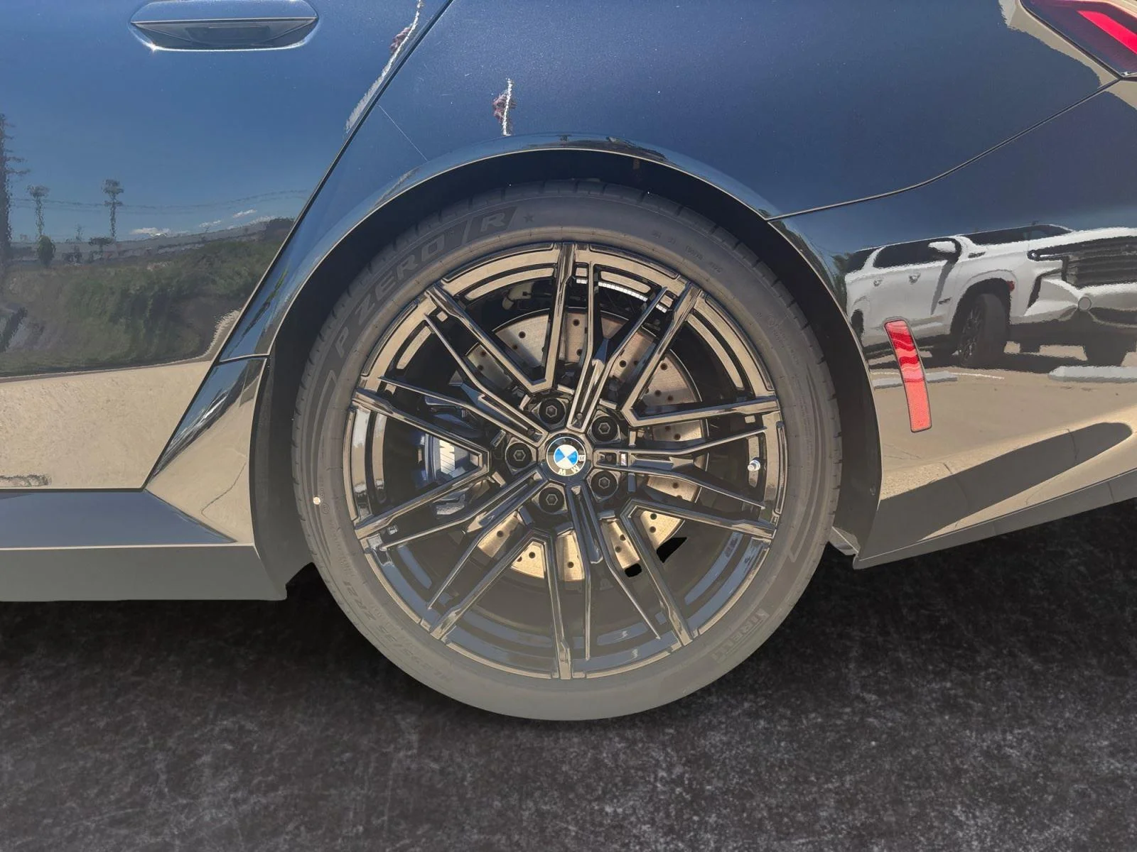 New 2027 Black Sapphire Metallic BMW TOURING image 29