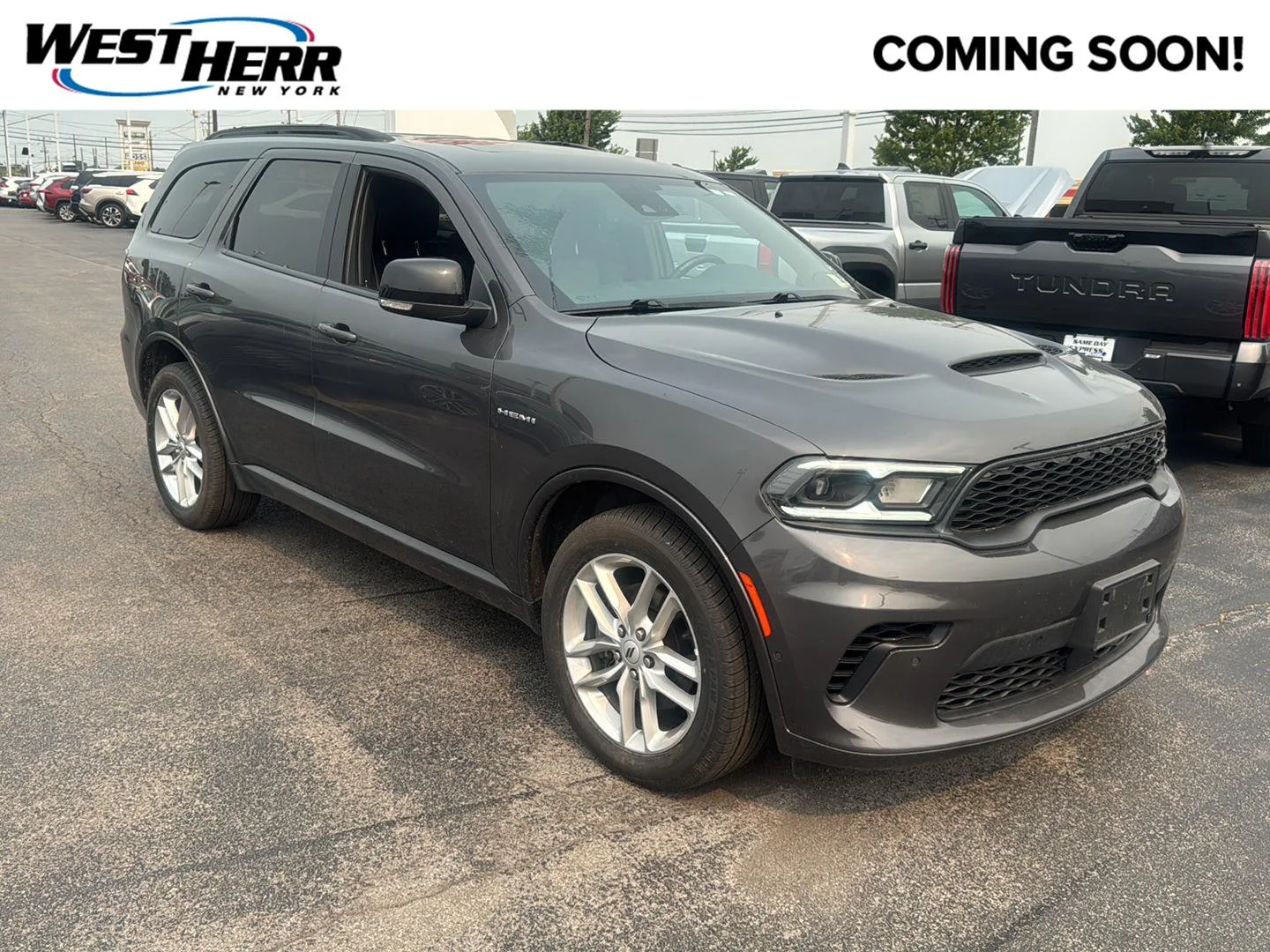 Used 2025 Vapour Grey Dodge R/T image 1