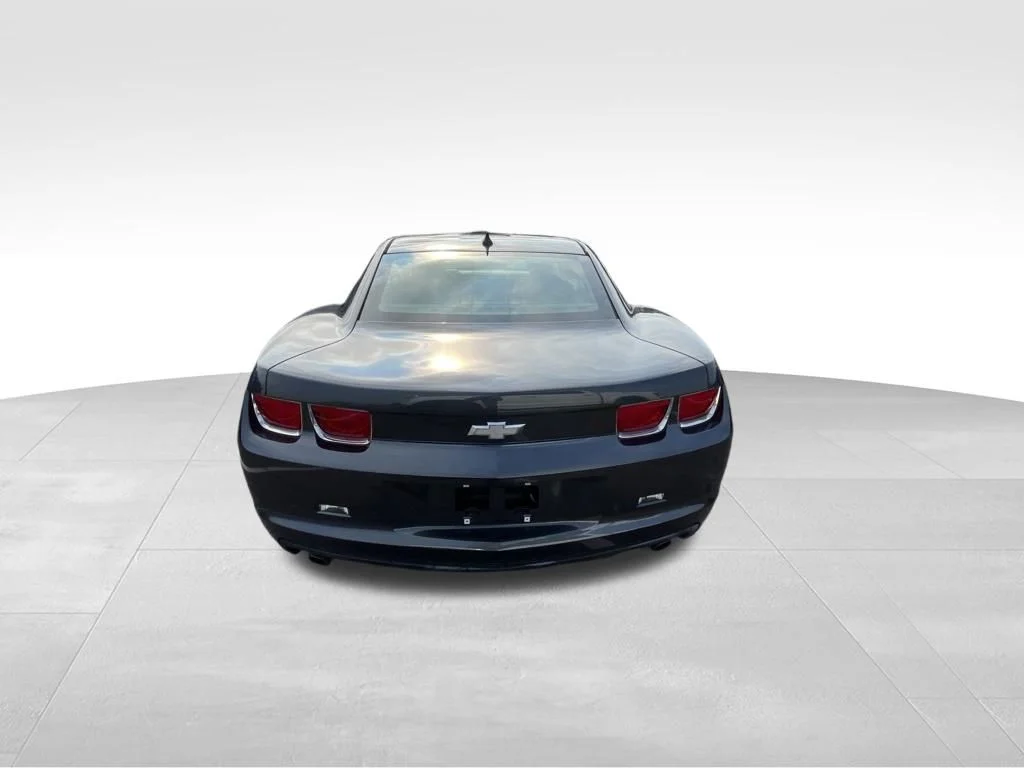 Used 2011 Gray Chevrolet 1LT image 14