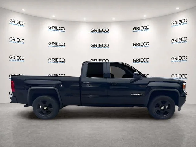Used 2015 Black GMC Base image 2
