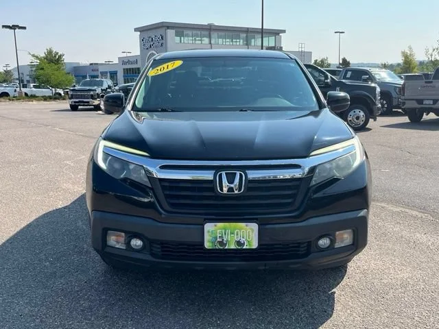 Used 2017 Black Honda RTL-T image 9
