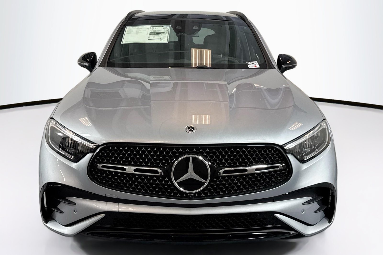 New 2026 Cirrus Silver Metallic Mercedes-Benz GLC 300 image 2