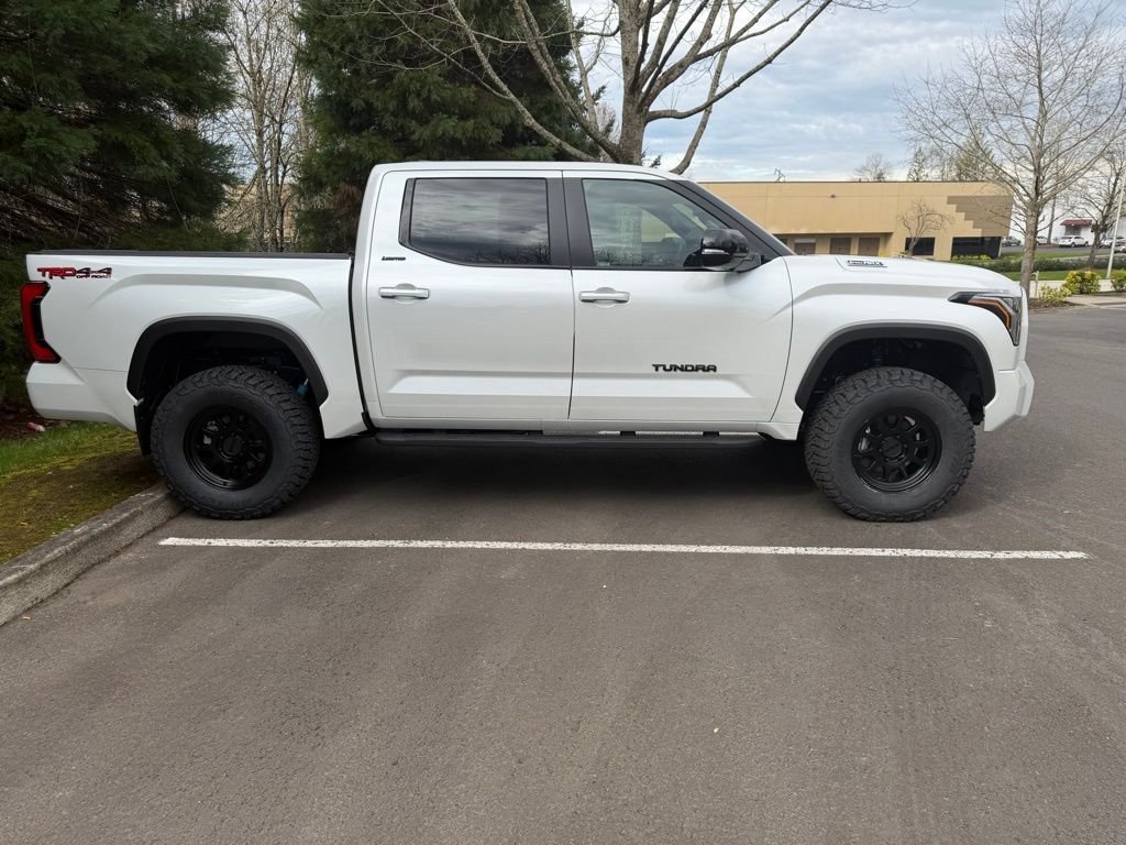 2026 Toyota Tundra Limited - Photo 13