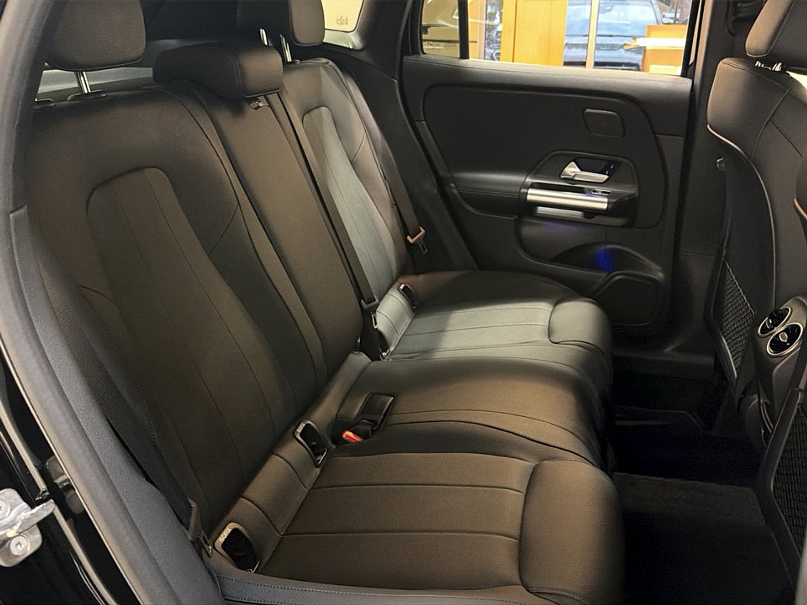 Used 2025 Night Black Mercedes-Benz 4MATIC® image 14