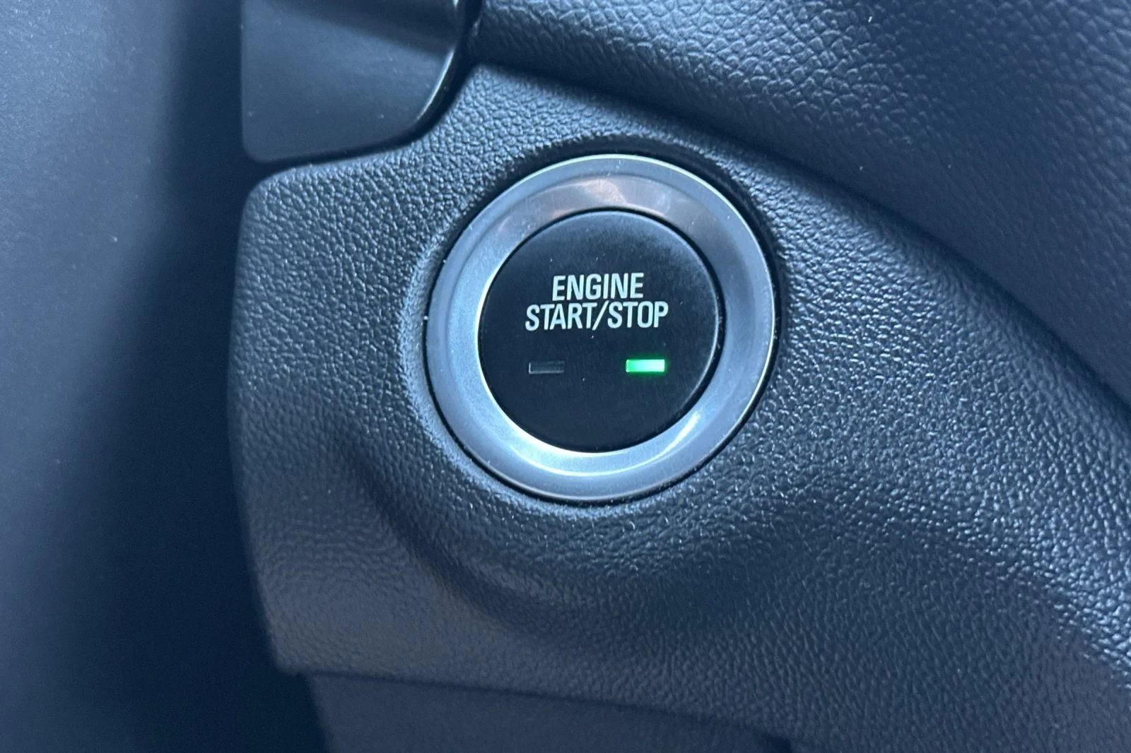 Used 2024 Summit White Chevrolet LT image 23