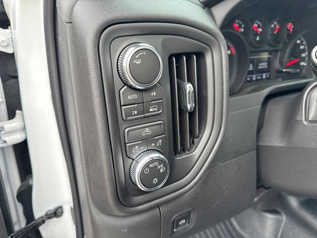 2026 GMC Sierra 1500 Pro - Photo 8