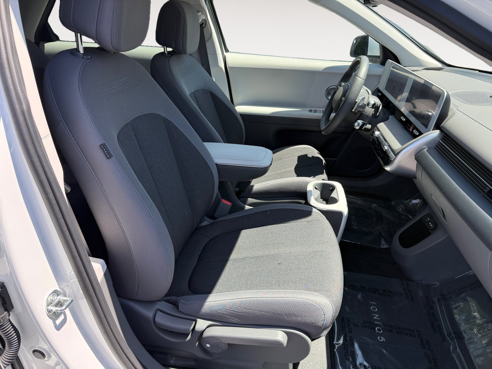 Certified Used 2024 White Hyundai SEL image 19