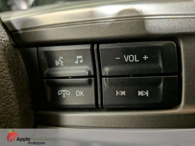 Used 2010 Gold Ford V6 image 25