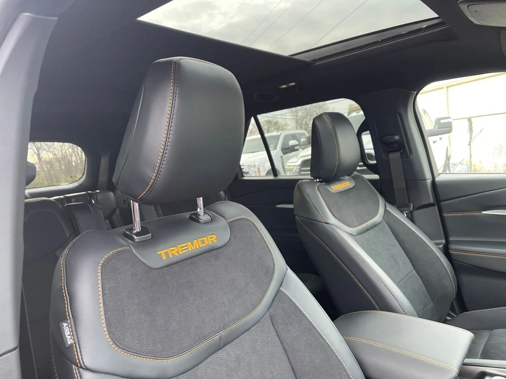 New 2026 Star White Metallic Tri-Coat Ford Tremor® image 16