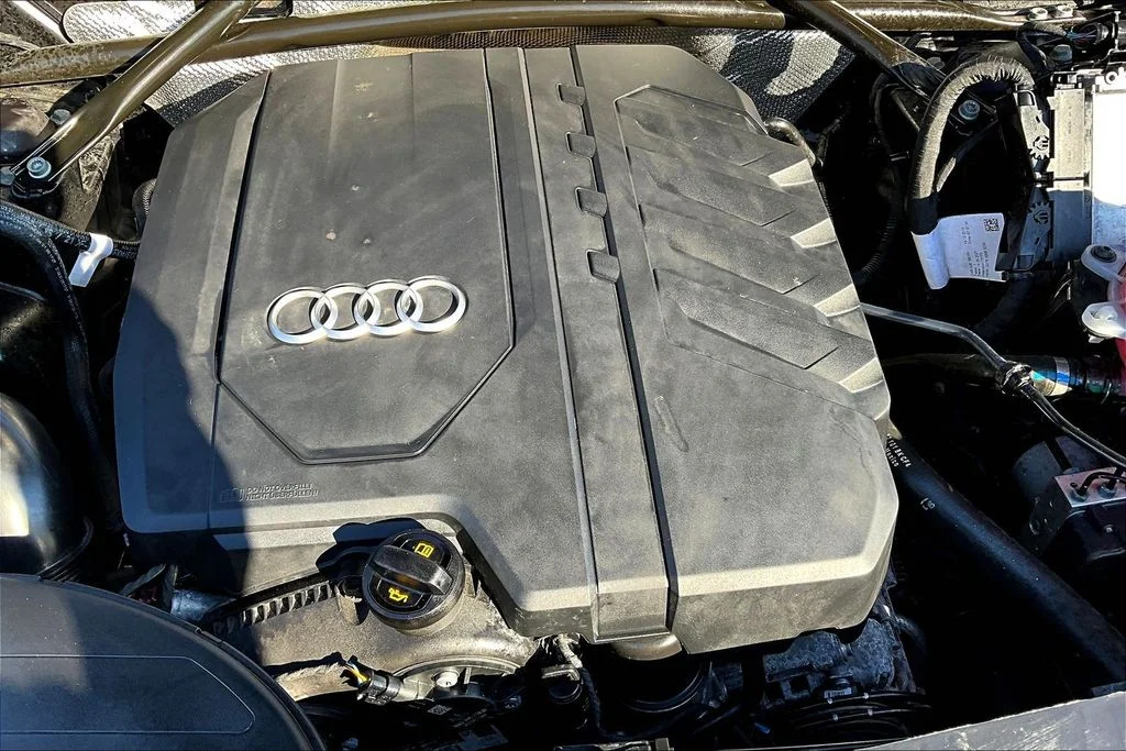 Used 2021 Black Audi 45 Premium image 31