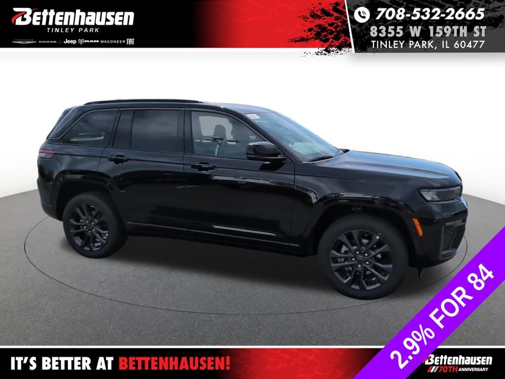 New 2026 Diamond Black Crystal Pearl-Coat Exterior Paint Jeep Limited Reserve image 6