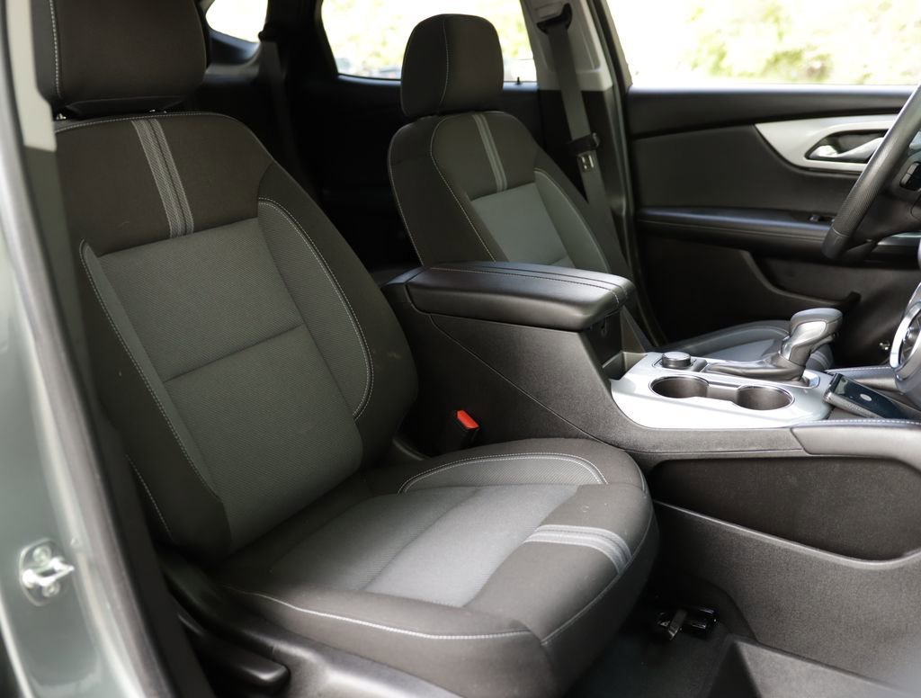 Used 2024 Sterling Gray Metallic Chevrolet 2LT image 30