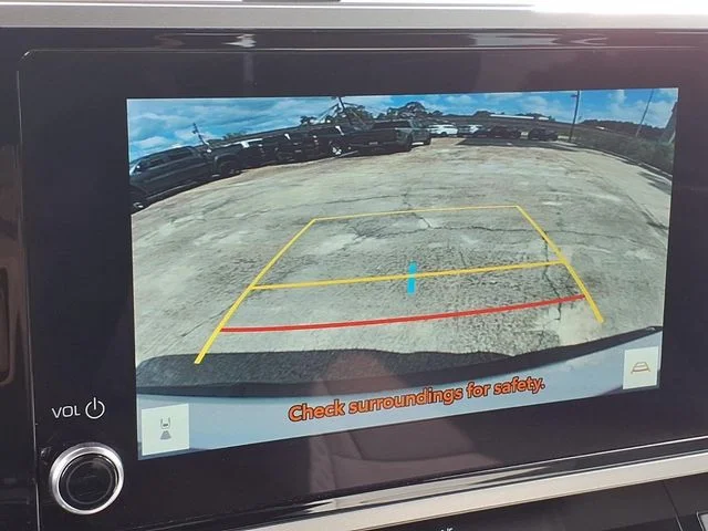 Used 2025 White Toyota SR5 image 23