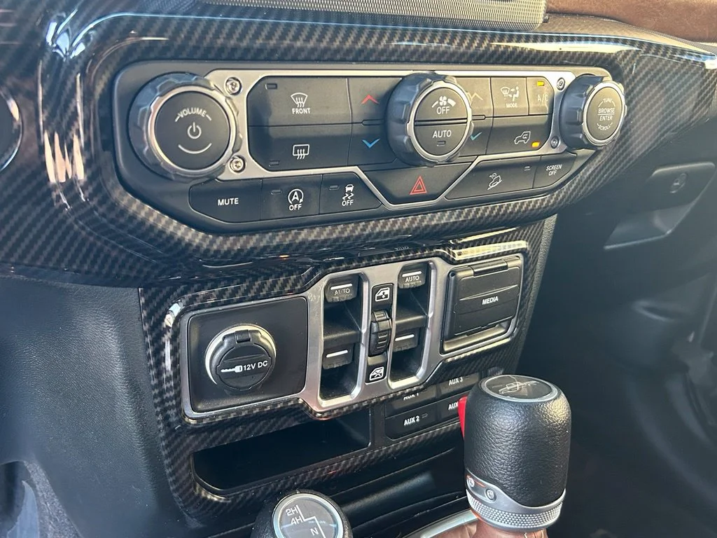 Used 2018 Black Clearcoat Jeep Unlimited Sport S image 36