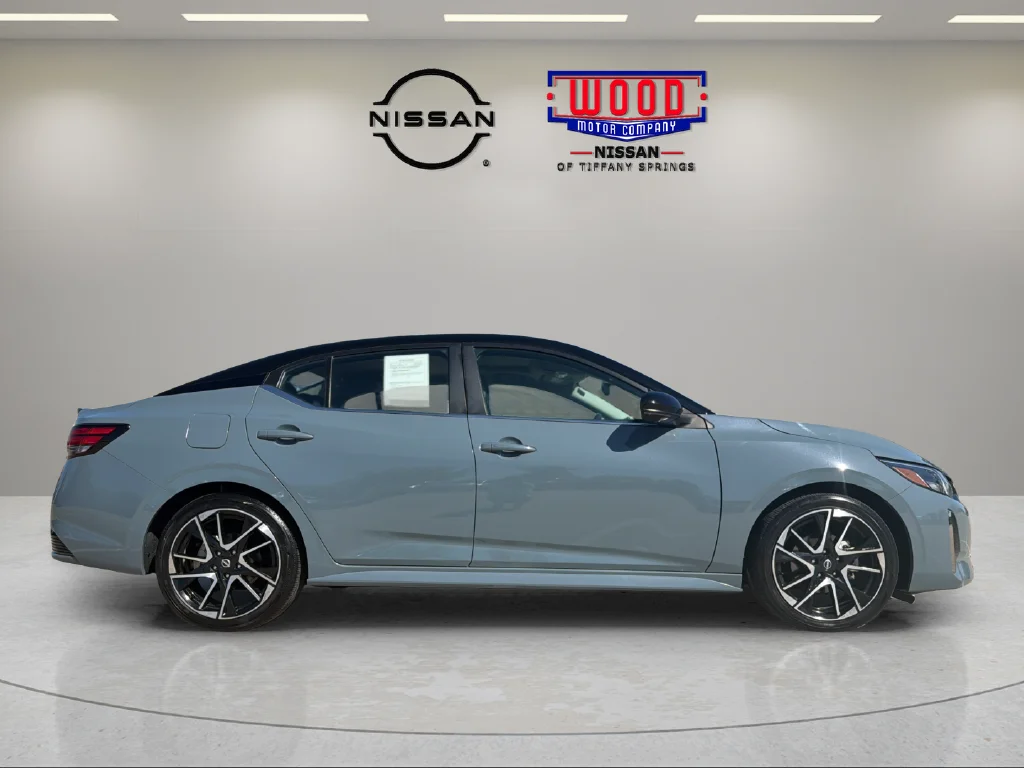 Used 2024 Atlantic Gray Metallic Super Black Nissan SR image 2