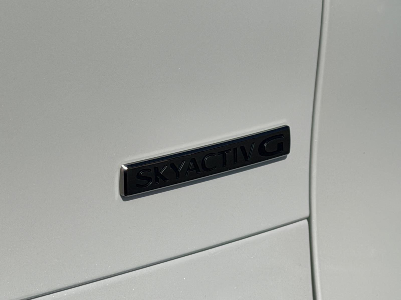 New 2026 Snowflake White Pearl Mazda 2.5 S Aire Edition image 8