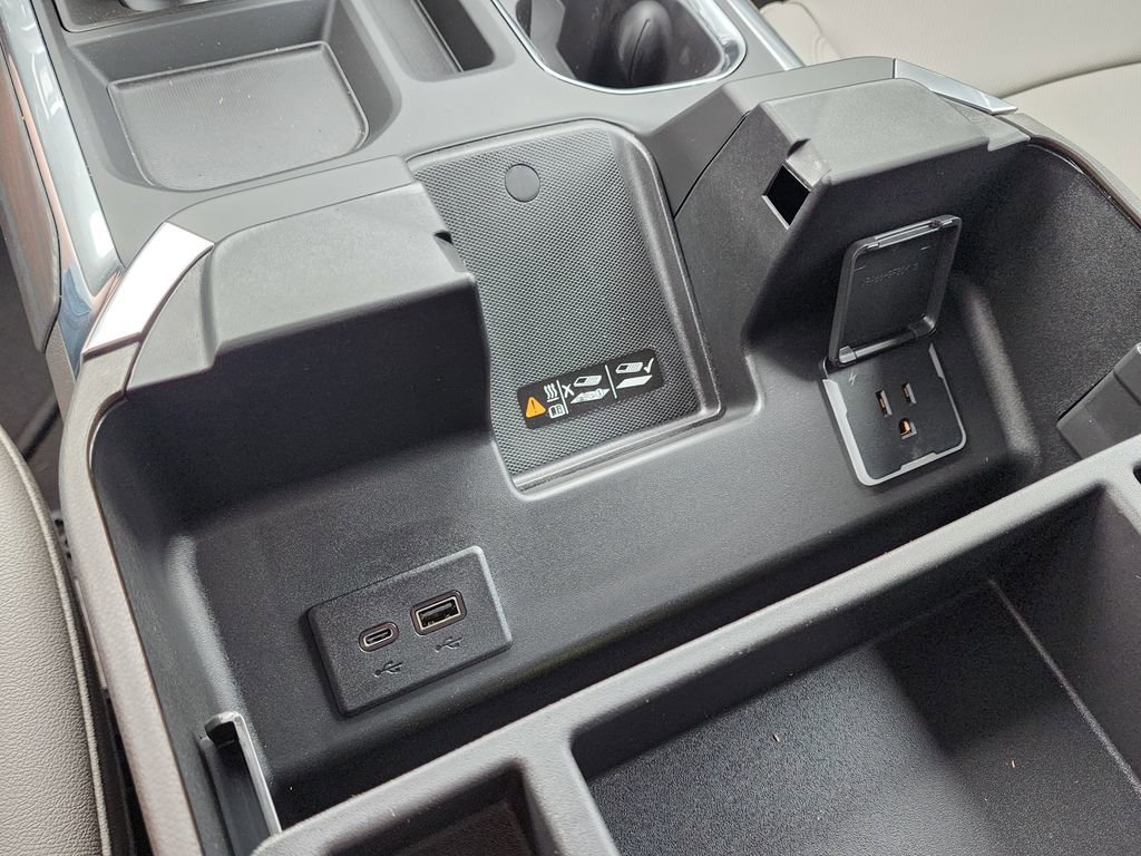 2026 GMC Sierra 1500 SLT - Photo 33