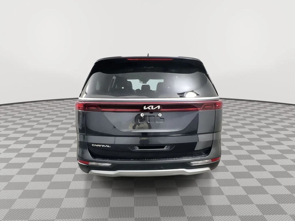 Used 2024 Gray Kia LX image 7