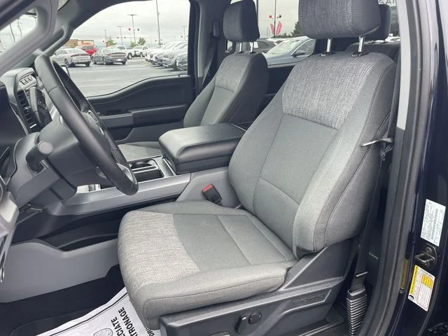 Used 2023 Blue Ford XLT image 15
