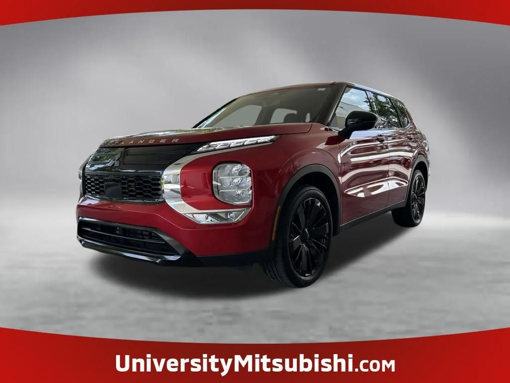 2026 Mitsubishi Outlander LE FWD's photo