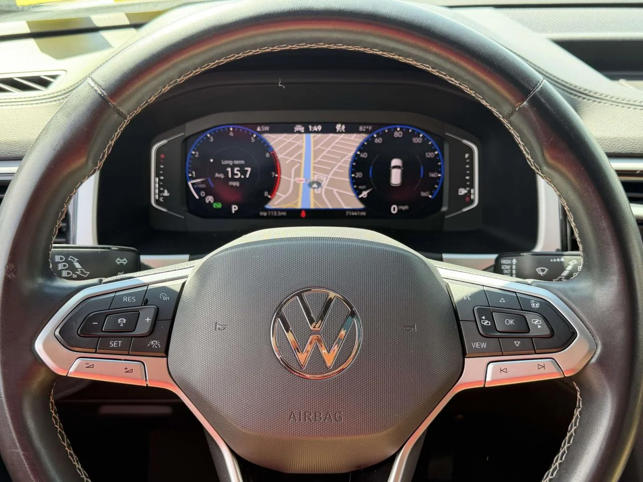 Used 2021 Pure White Volkswagen 3.6L V6 SEL Premium image 31