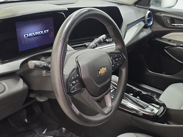 Used 2024 White Chevrolet LT image 14