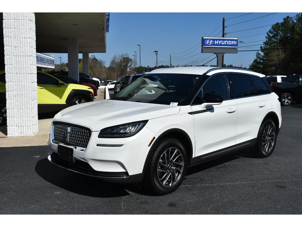 2022 Lincoln Corsair Base