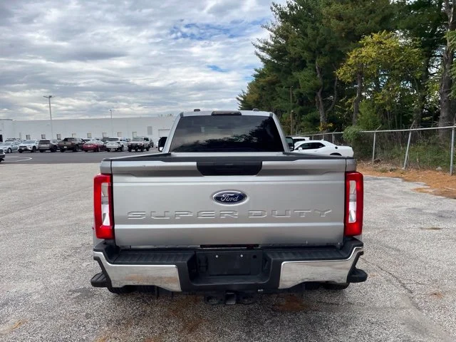 Used 2024 Silver Ford XL image 1