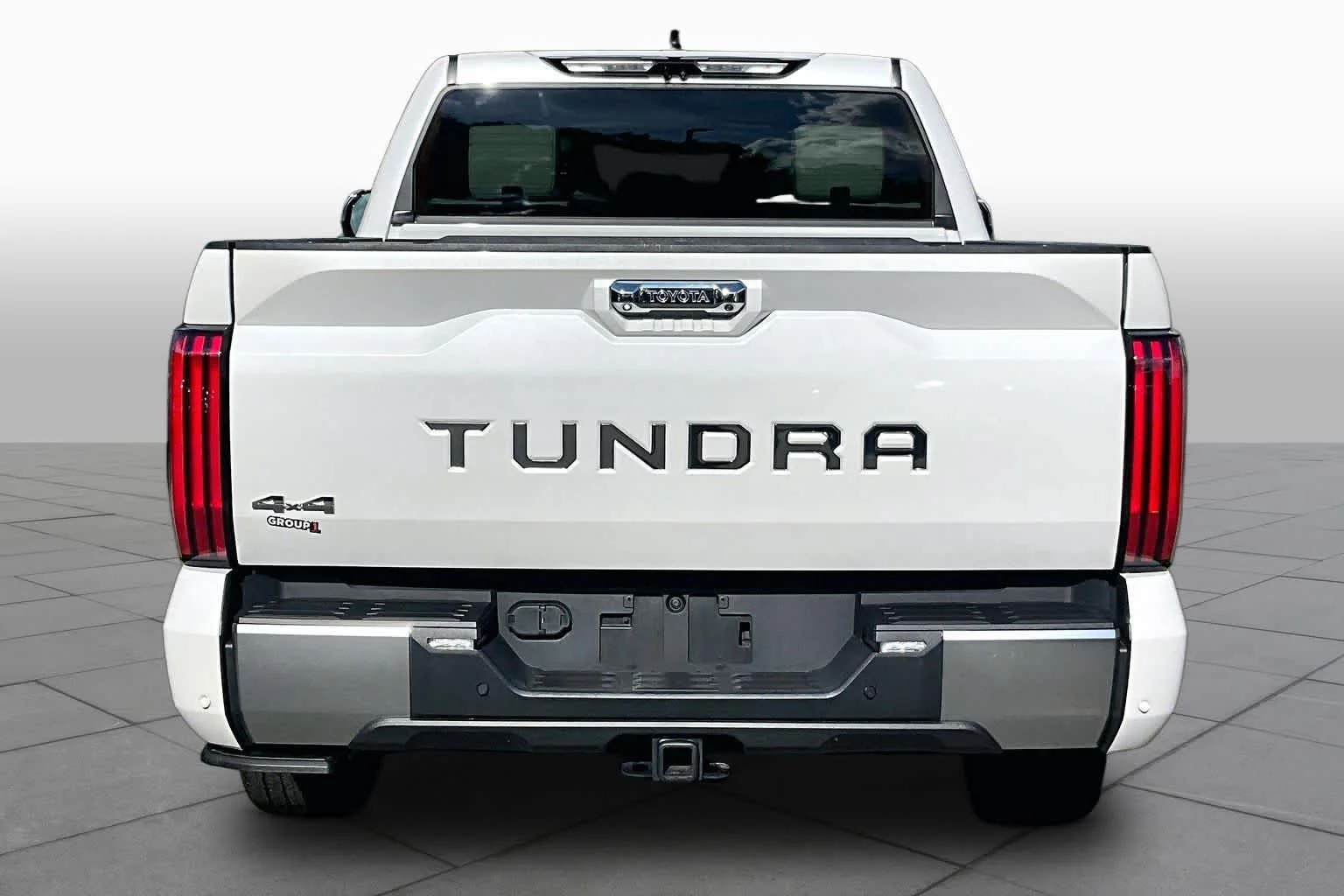 Certified Used 2023 Wind Chill Pearl Toyota Capstone Hybrid image 5