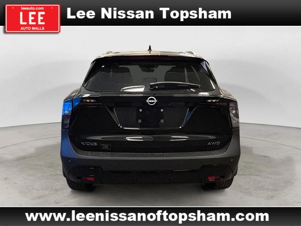New 2026 Super Black Nissan SV image 4