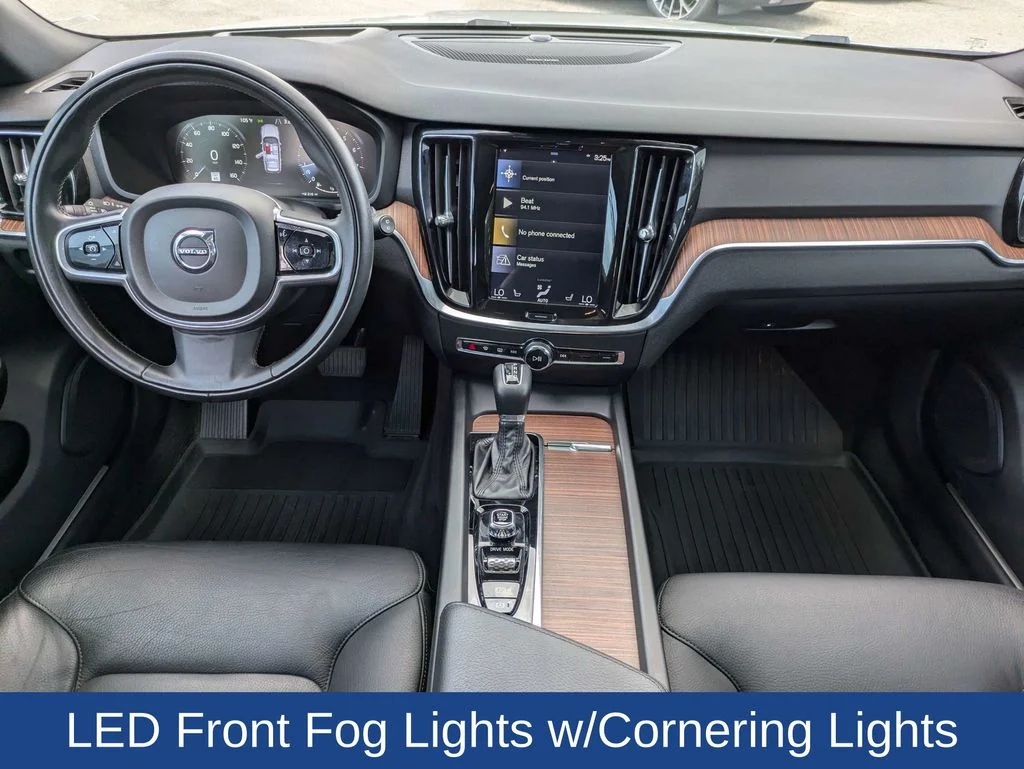 2020 Volvo V60 14