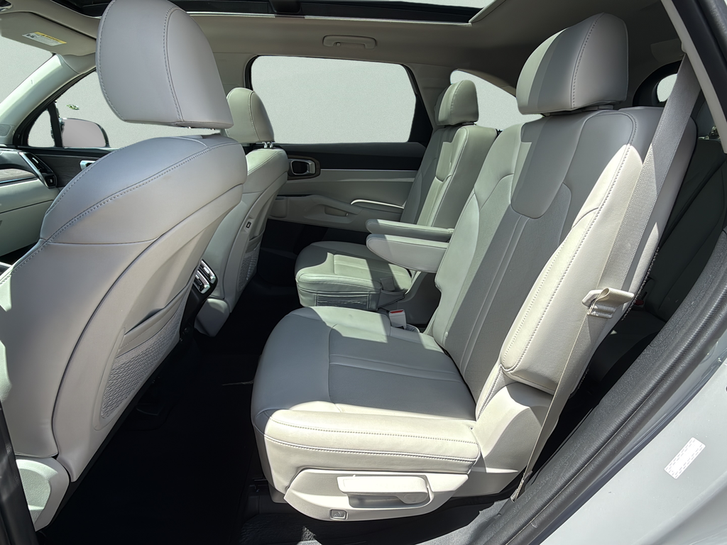 Used 2023 Wolf Gray Kia X-Line EX image 21