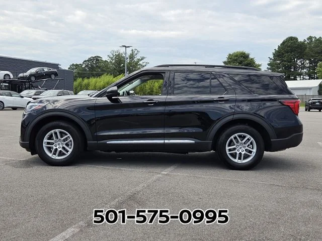 Used 2025 Black Ford Active image 2
