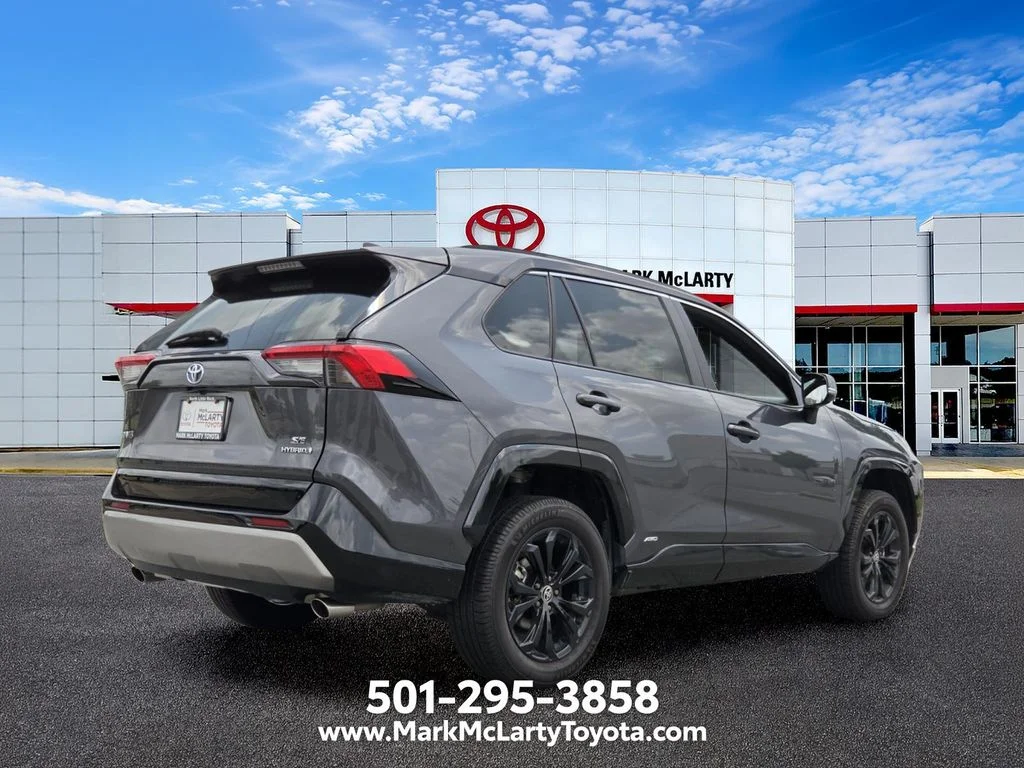 Used 2023 Gray Toyota SE image 5