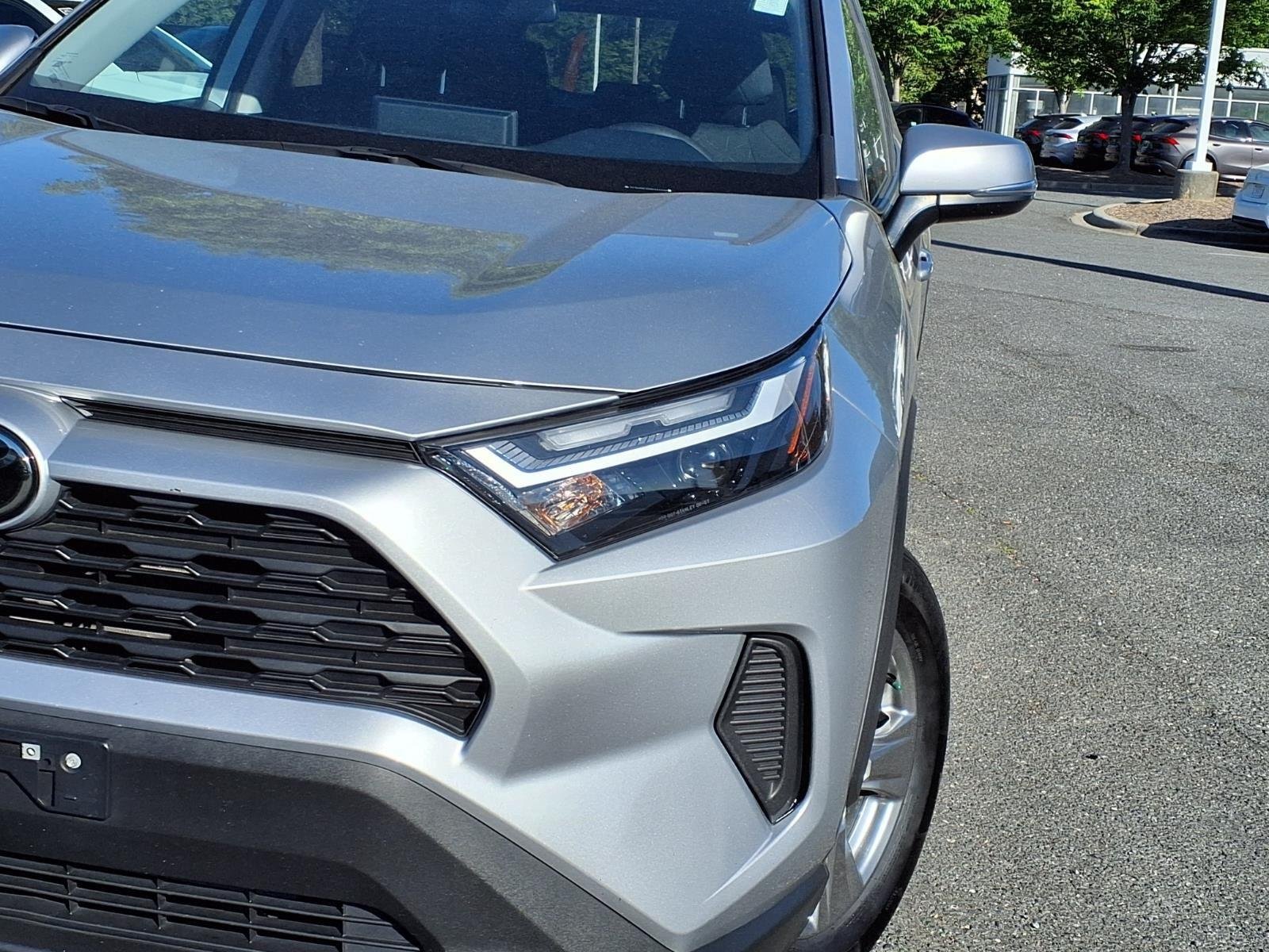 Used 2024  Toyota XLE image 15