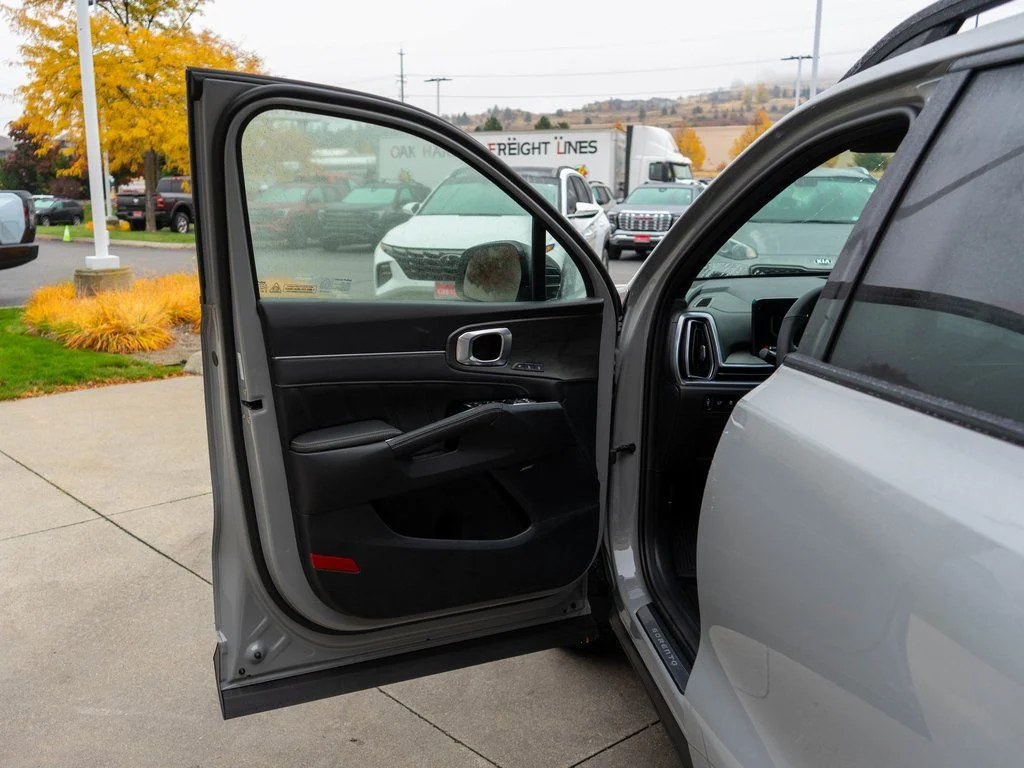 New 2026 Wolf Gray Kia X-Pro SX Prestige AWD image 18