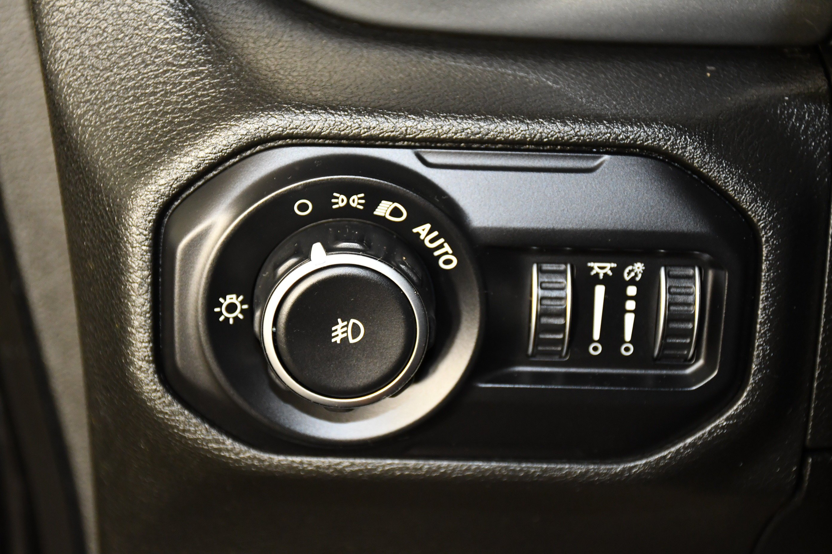 Used 2021 Black Clearcoat Jeep Unlimited Sahara image 34