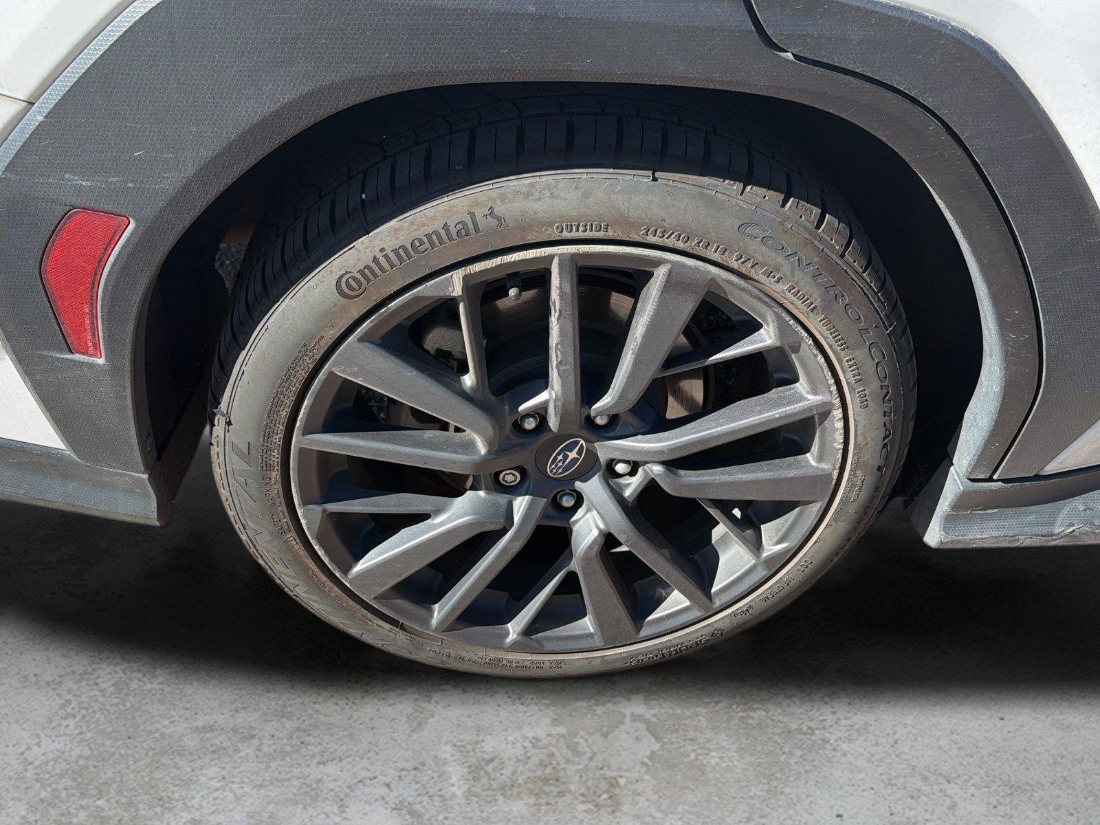 Used 2022 Ceramic White Subaru Premium image 12