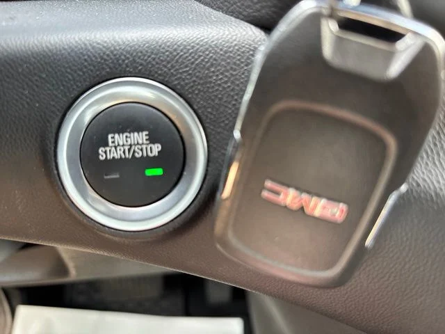 Used 2024 Summit White GMC SLE image 21