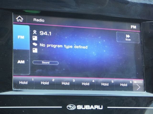 Used 2022 Gray Subaru Base image 21